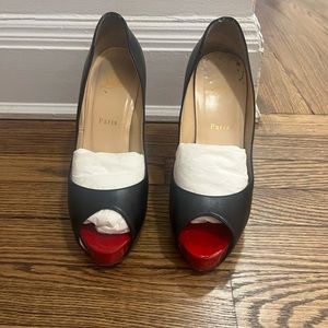 Christian Louboutin Very Prive Peep Toe Stiletto